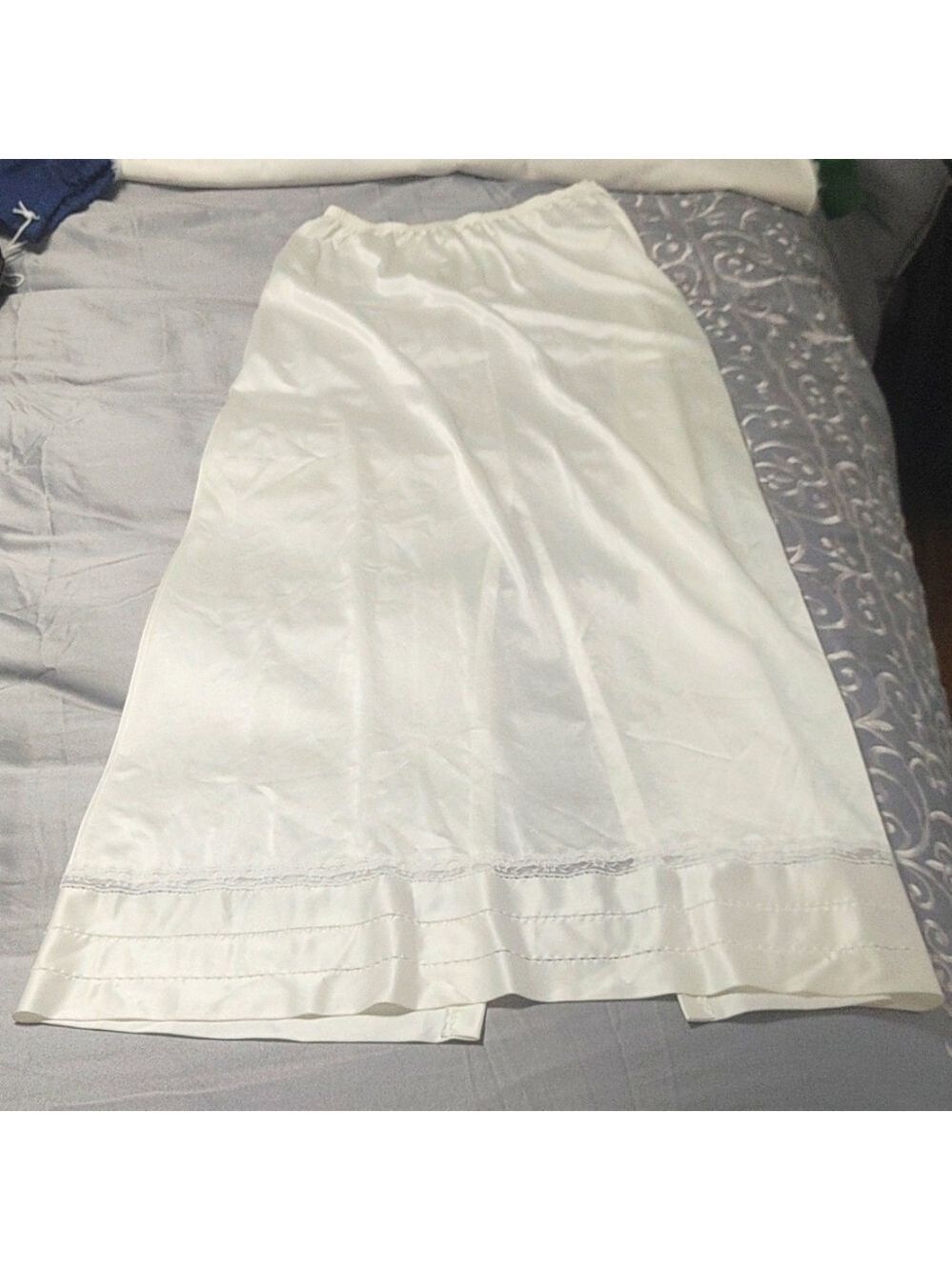 Vintage Lorraine Ivory Long Slip with slit and lace Detail Sz S